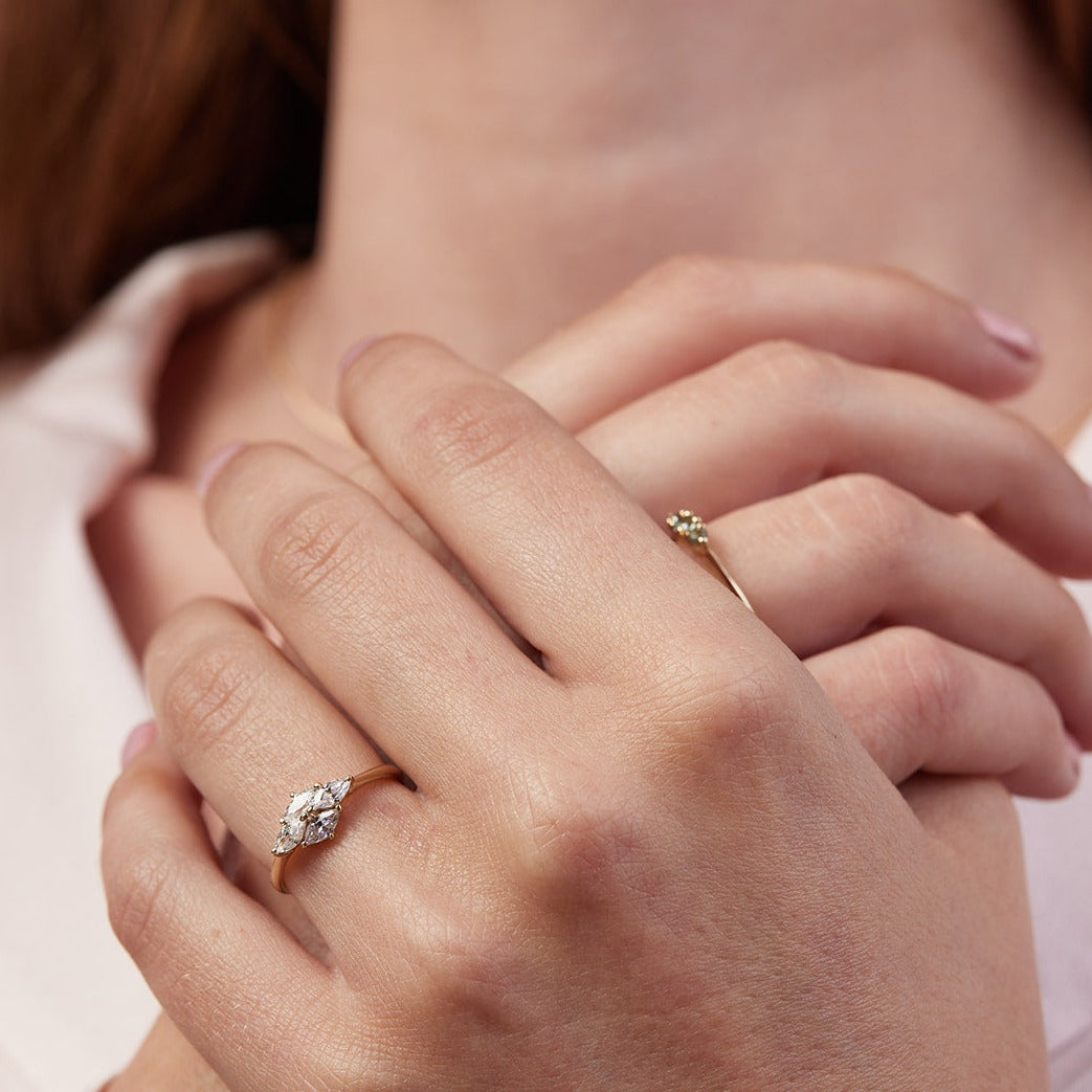 Cézanne Ring set with diamonds