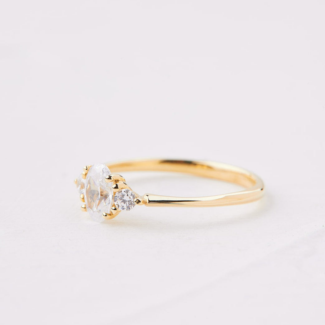 Monet Ring set with oval diamond