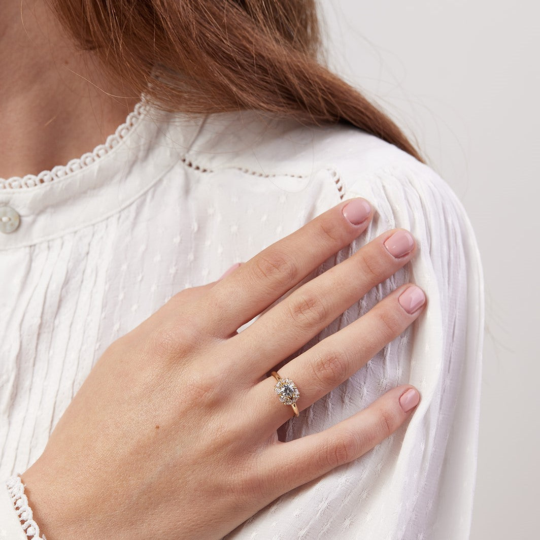 Seurat Ring set with lab diamonds