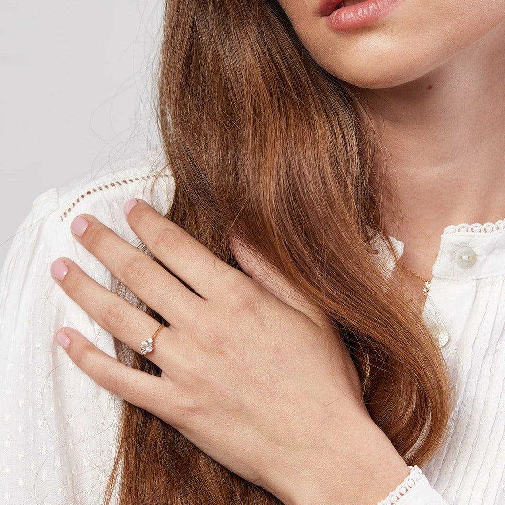 Monet Ring set with oval diamond