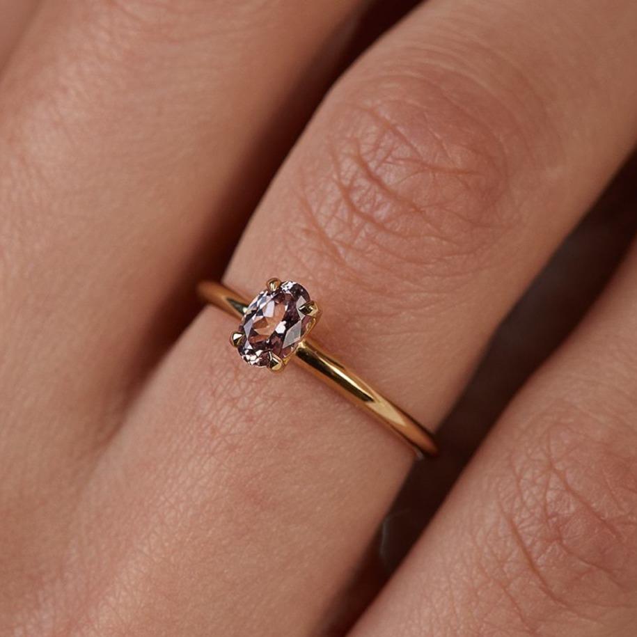 Stunning Norit Ring with Pink Sapphire