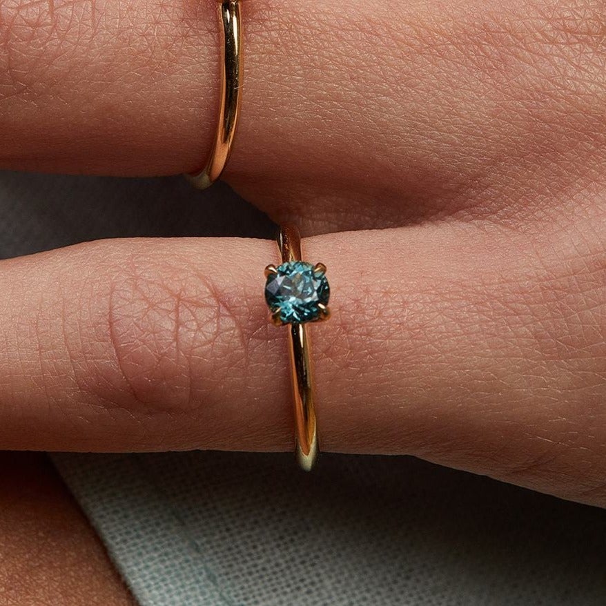 Stunning Gemstone Crocus Ring