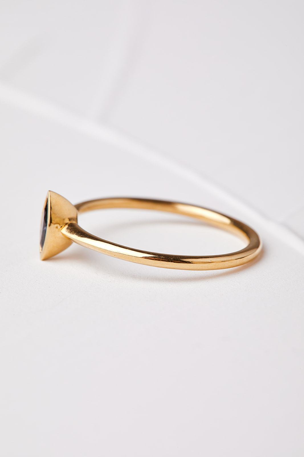 Stunning Sapphire Hummingbird Marquise-Cut Ring