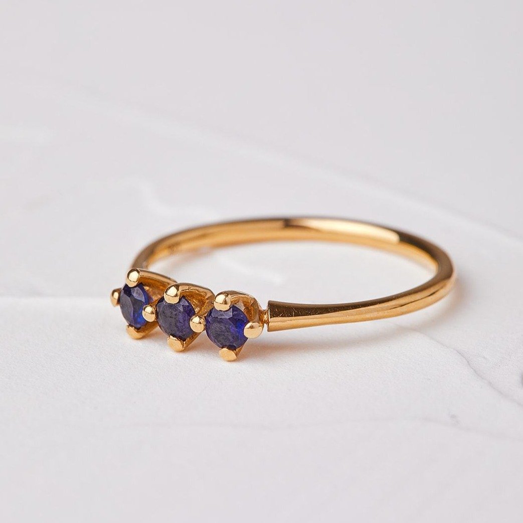 Kingfisher Ring Set with Blue Sapphires
