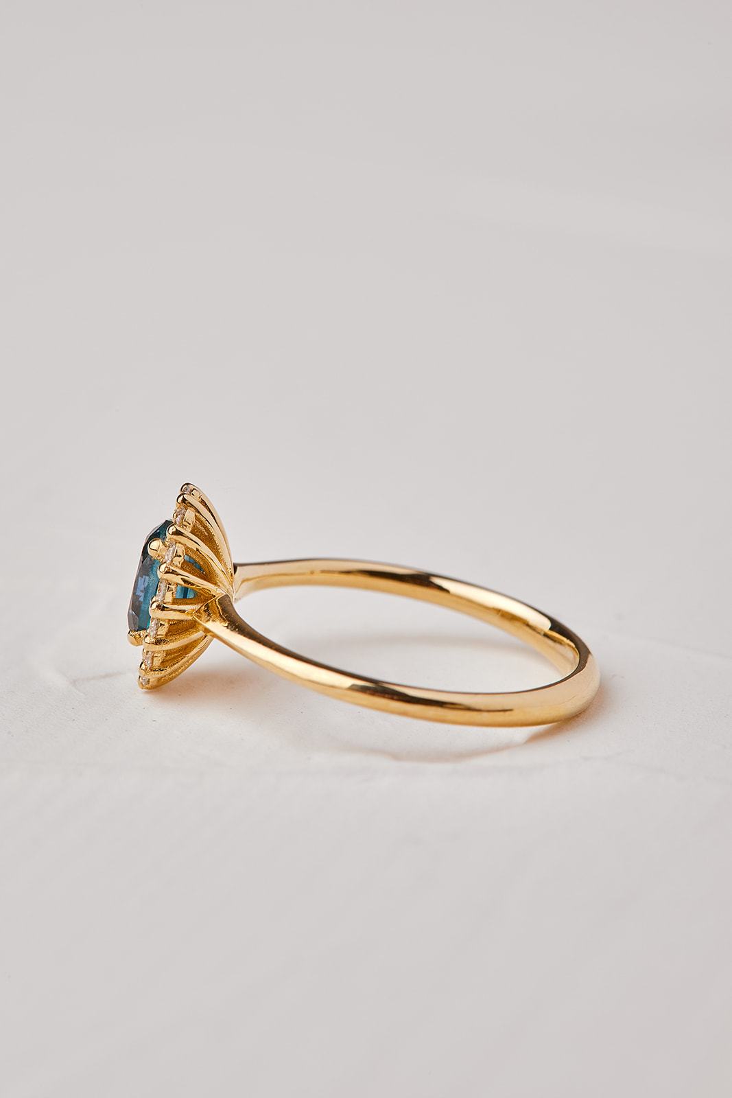 Mesmerizing Blue Sapphire Nymph Ring
