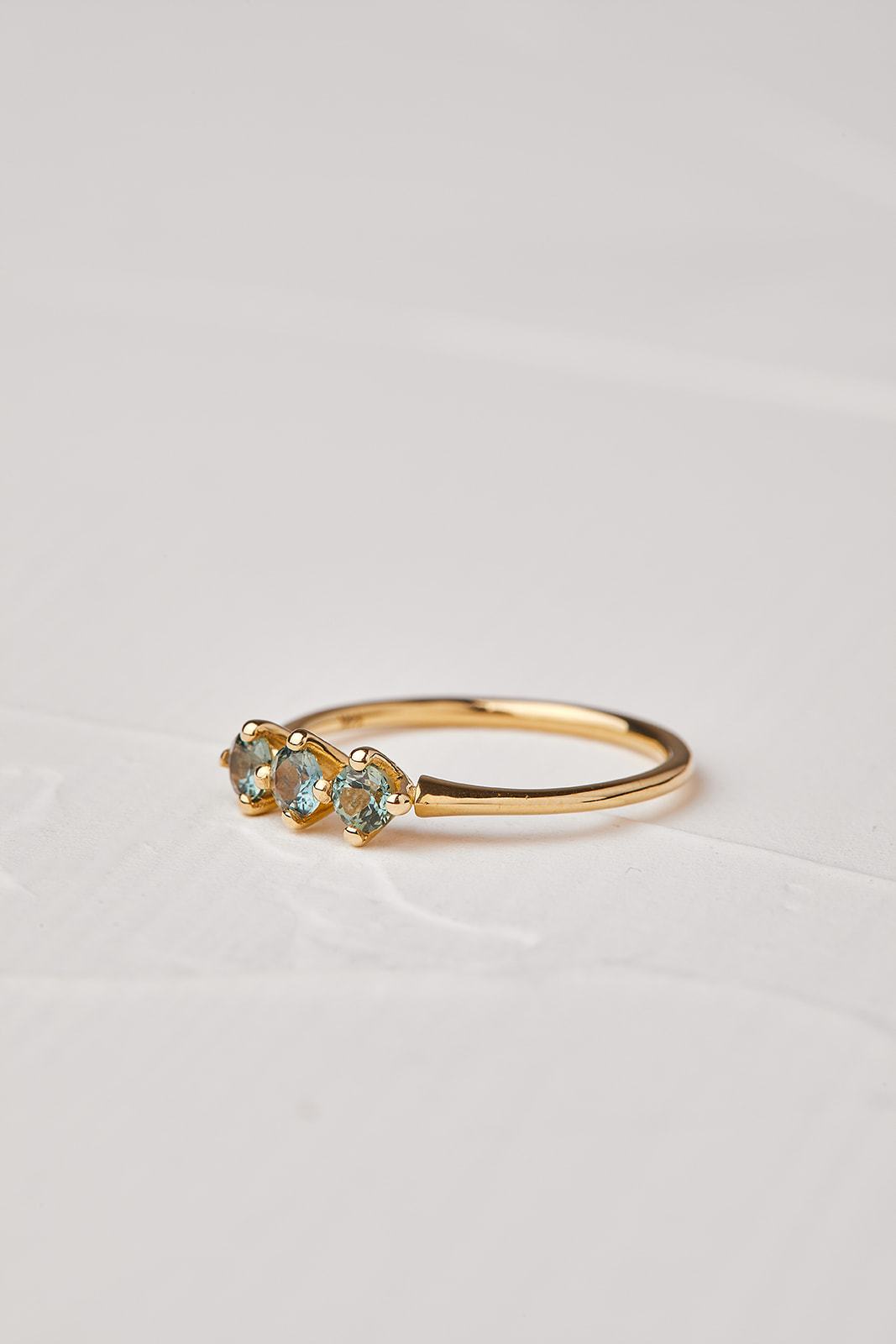 Kingfisher Ring Set with Green Sapphires