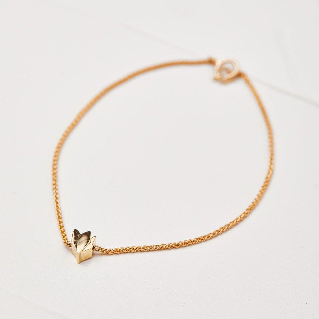 Gold Bracelet With Cyclamen Pendant