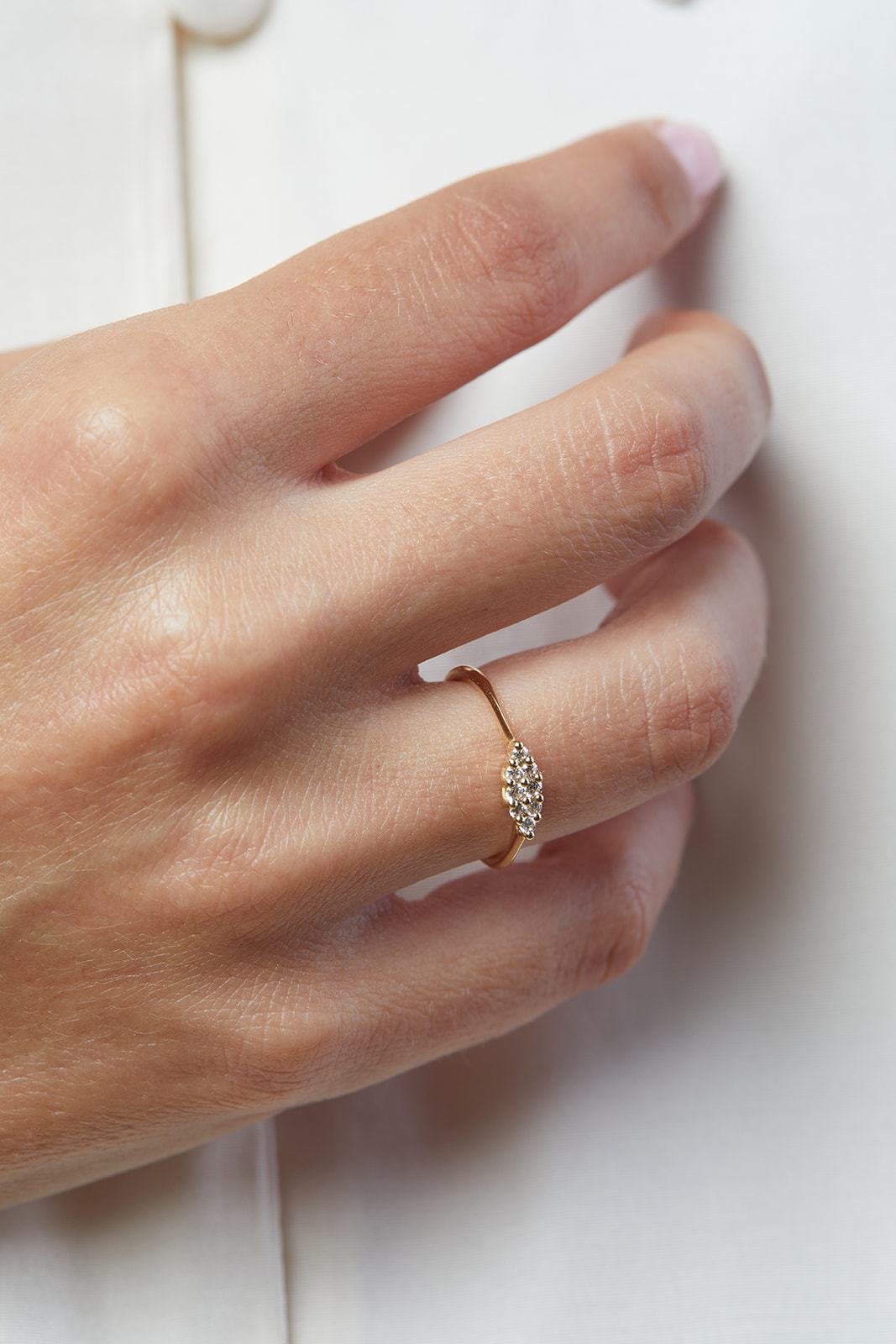 Glowing Forest Orchid Ring with Diamonds (0.20ct)