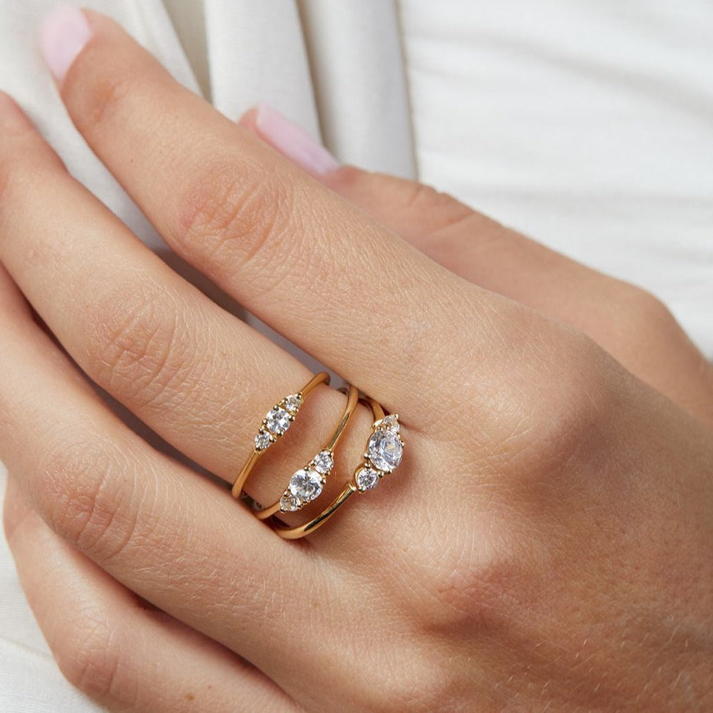 Radiant 0.6 ct Lab Diamond Anemone Ring