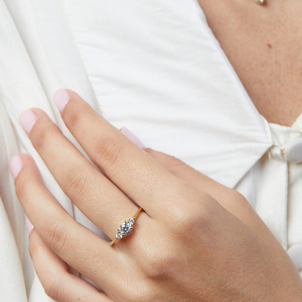 Radiant 0.6 ct Diamond Anemone Ring