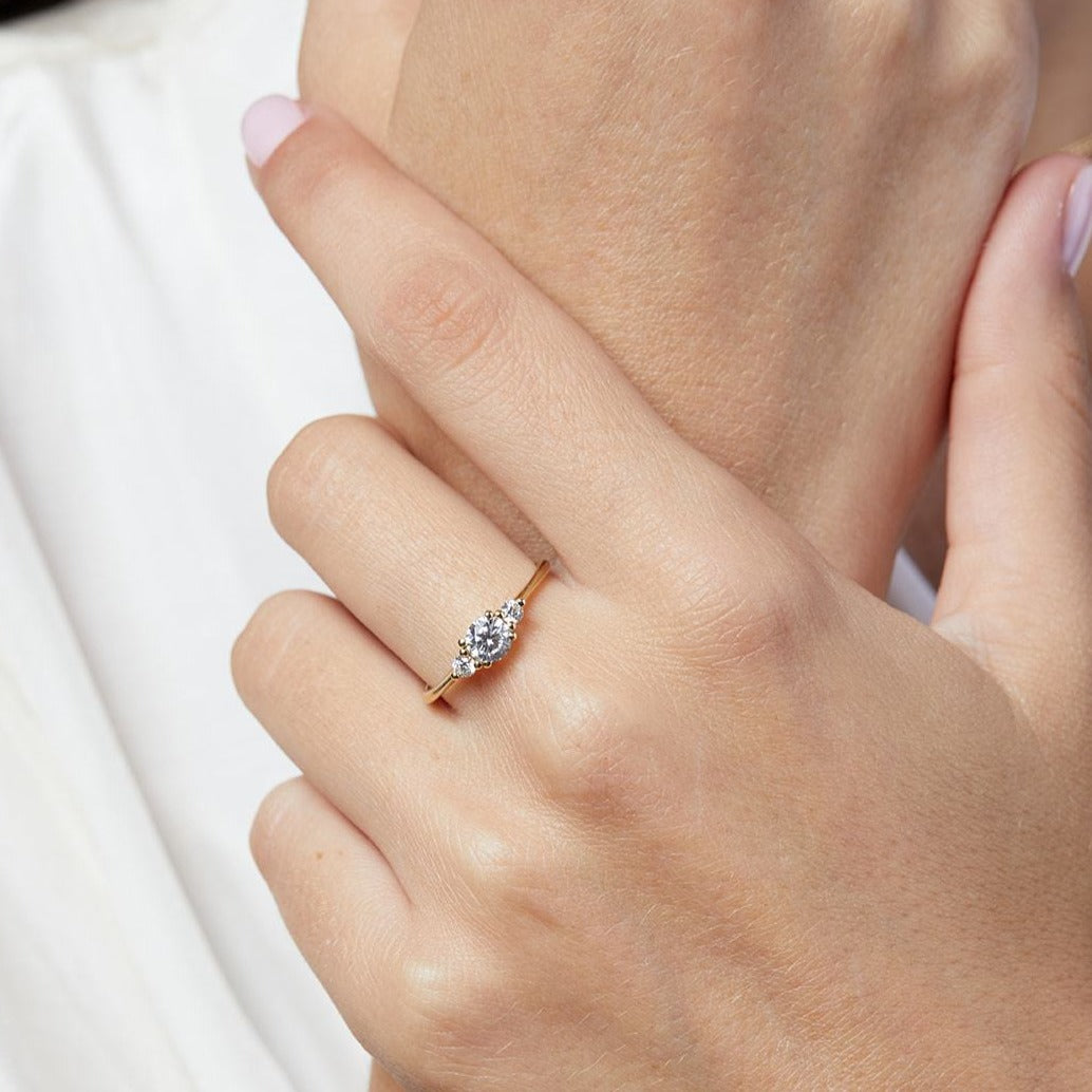 Radiant 0.6 ct Diamond Anemone Ring