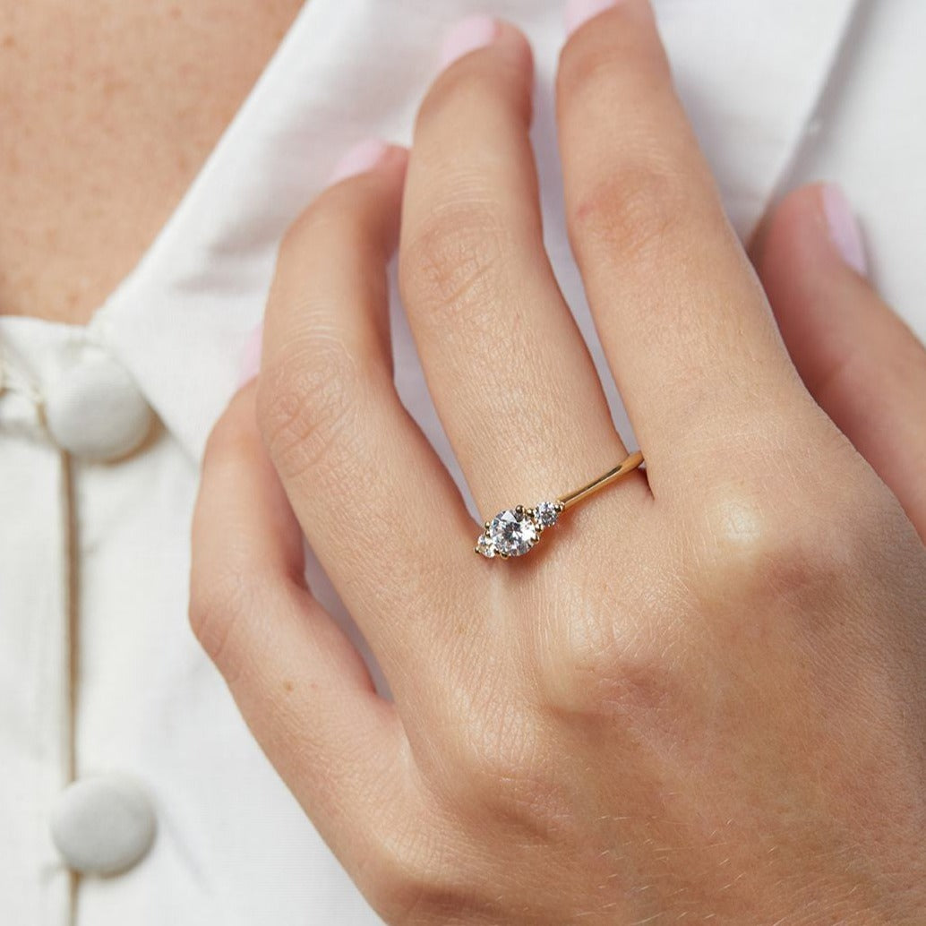 Radiant 0.6 ct Diamond Anemone Ring