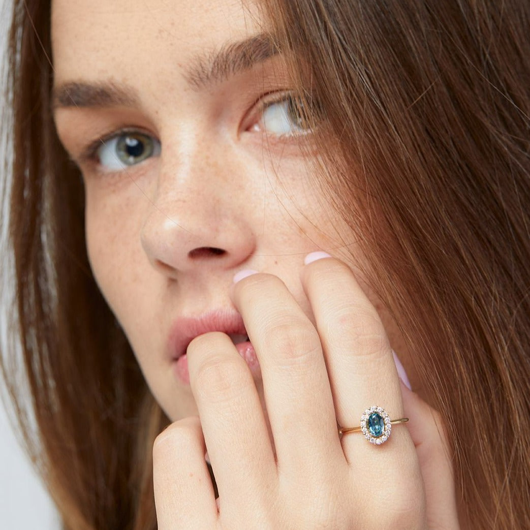 Mesmerizing Blue Sapphire Nymph Ring