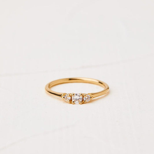 Radiant Lab Diamond Anemone Ring (0.15ct)