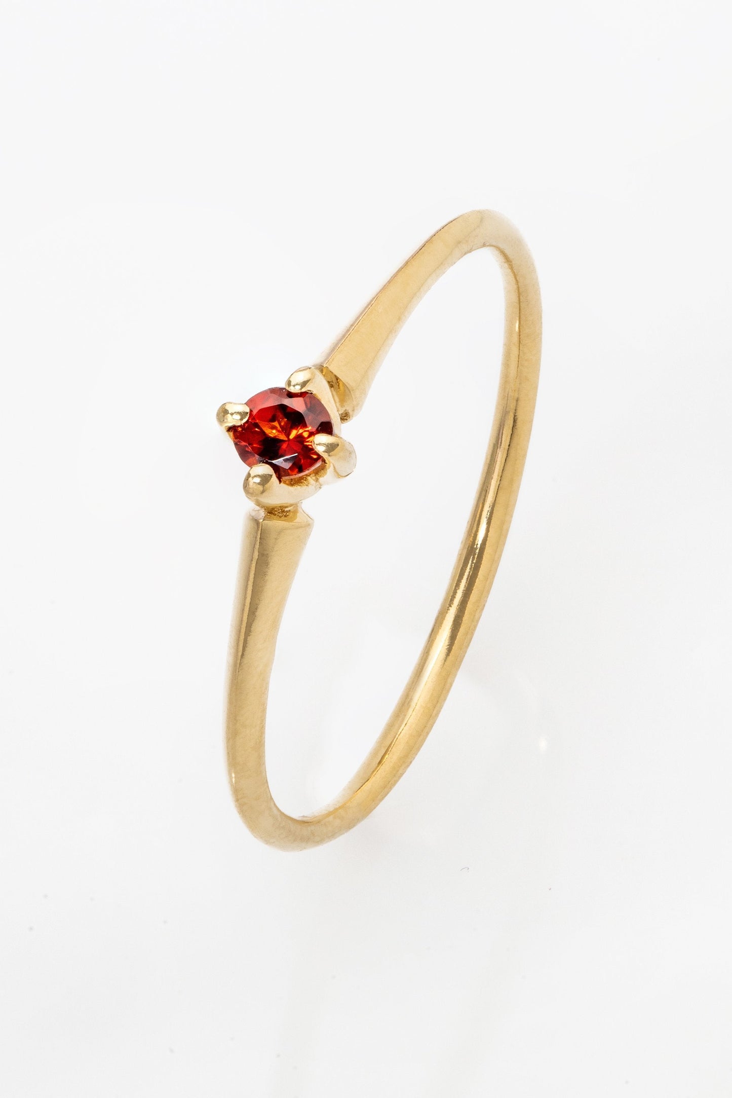 Stunning Poppy Sapphire Ring
