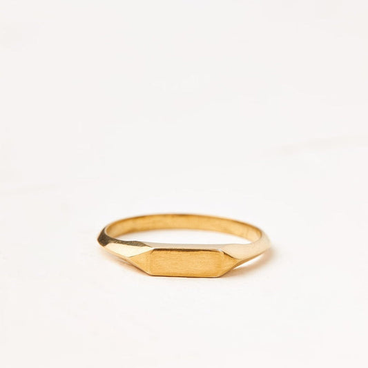 Timeless Jujube Gold Signet Ring