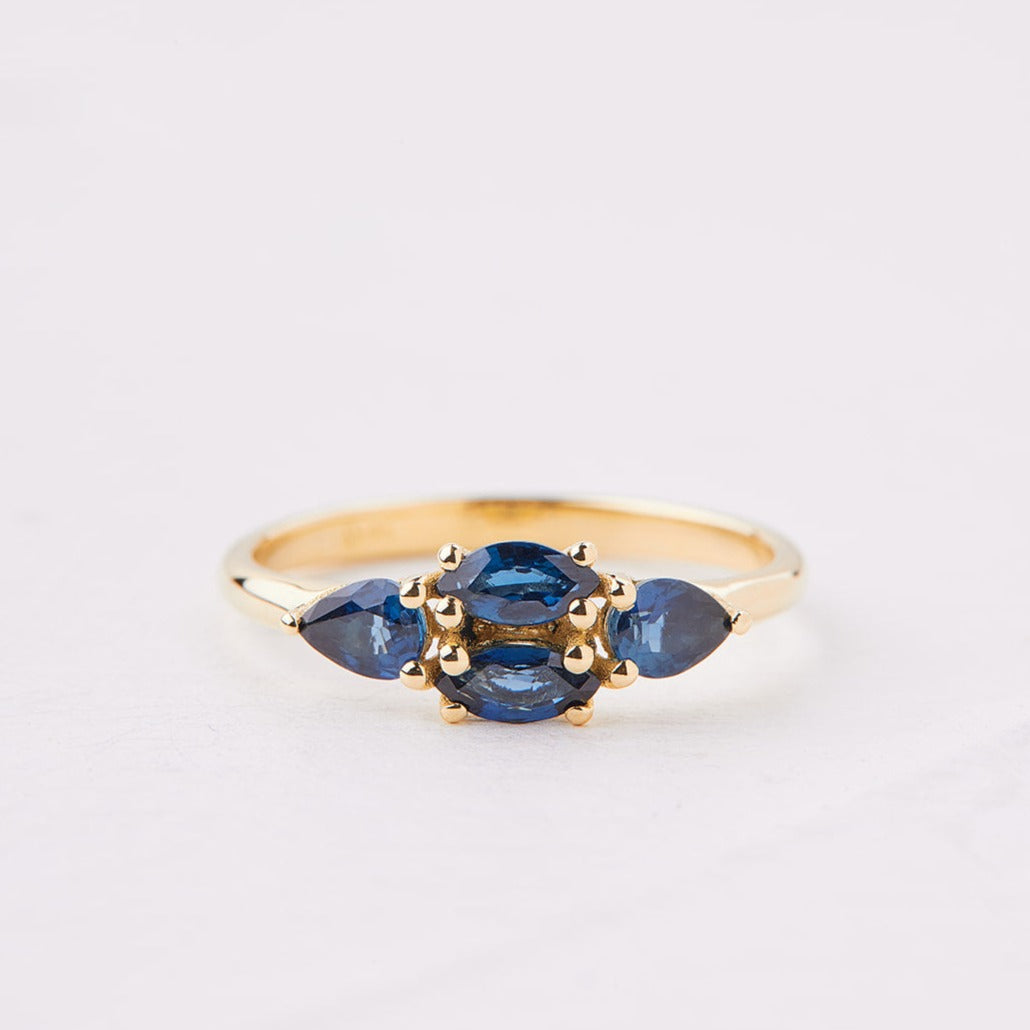 Mondrian Ring set with blue sapphires
