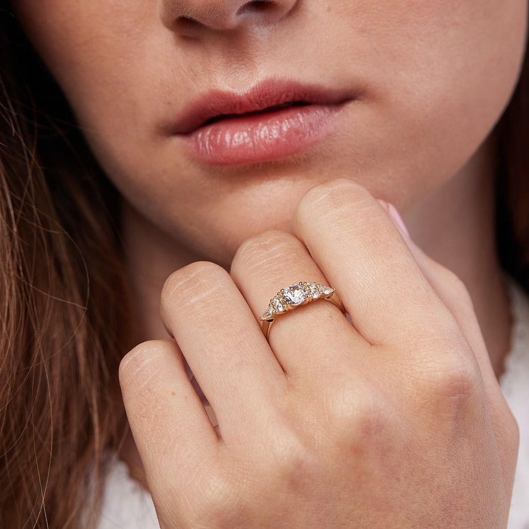 Engagement ring with a round 0.50 diamonds