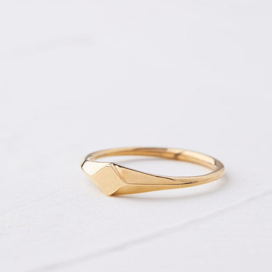 Majestic Lotem Gold Signet Ring