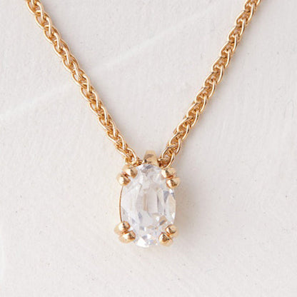 Hirundo Gold Necklace with oval lab diamond (0.65)
